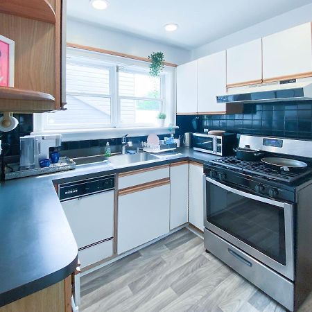 Appartamento Charming 2Nd Fl Retreat, Heart Of Capitol Hill Washington Esterno foto